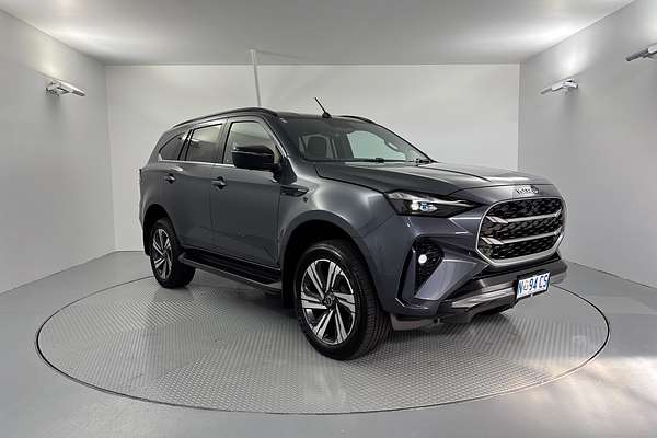 2025 Isuzu MU-X LS-T