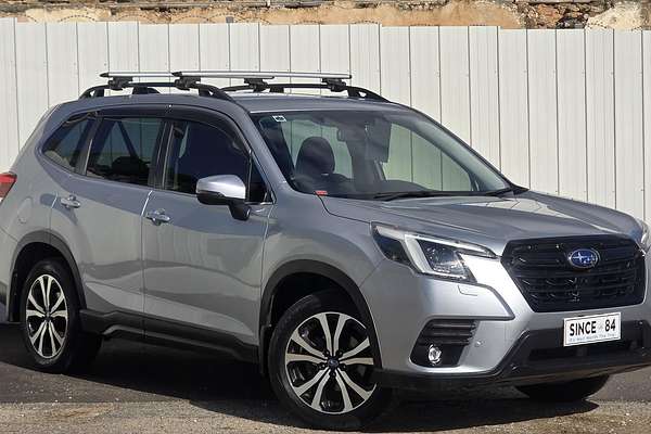 2023 Subaru Forester 2.5i Premium S5