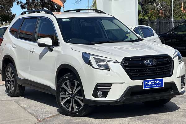 2022 Subaru Forester 2.5i Premium S5