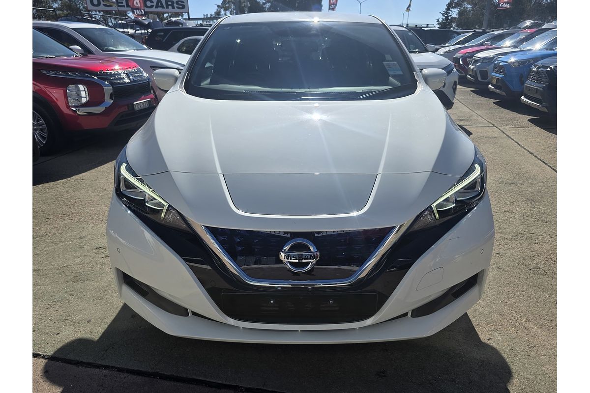 2019 Nissan LEAF ZE1