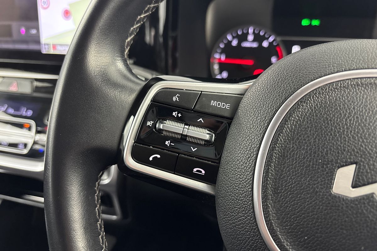 2022 Kia Sorento Sport MQ4