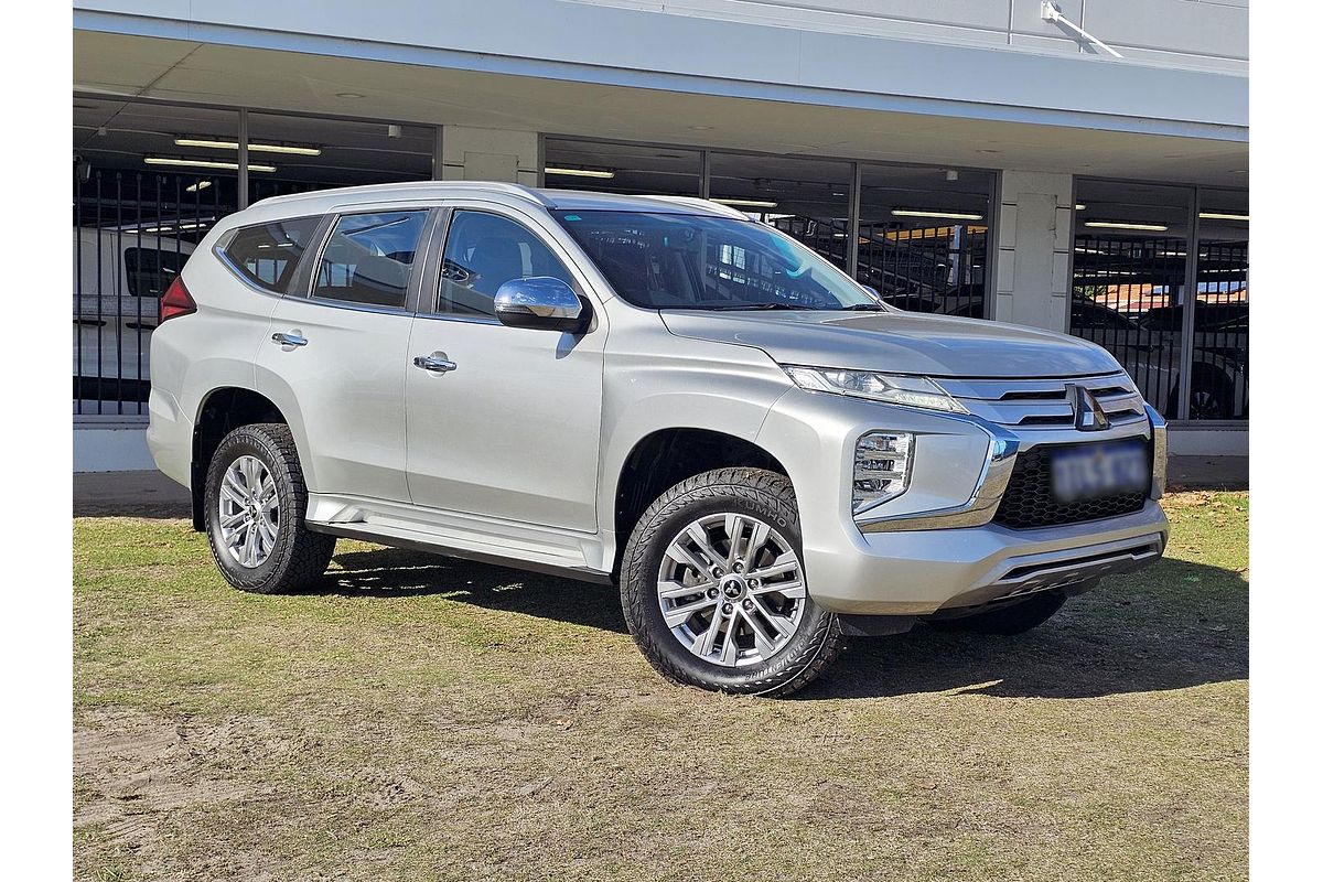 2021 Mitsubishi Pajero Sport GLX QF