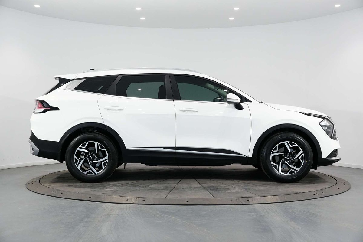 2024 Kia Sportage S NQ5