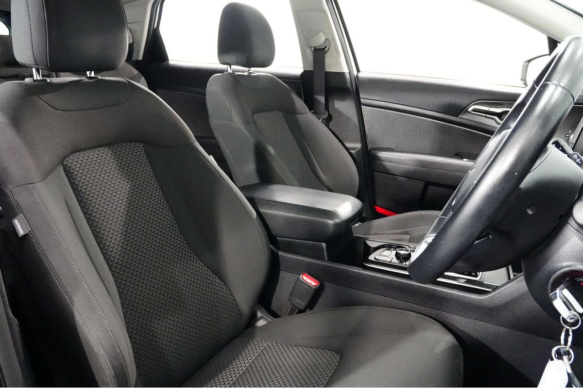 2024 Kia Sportage S NQ5