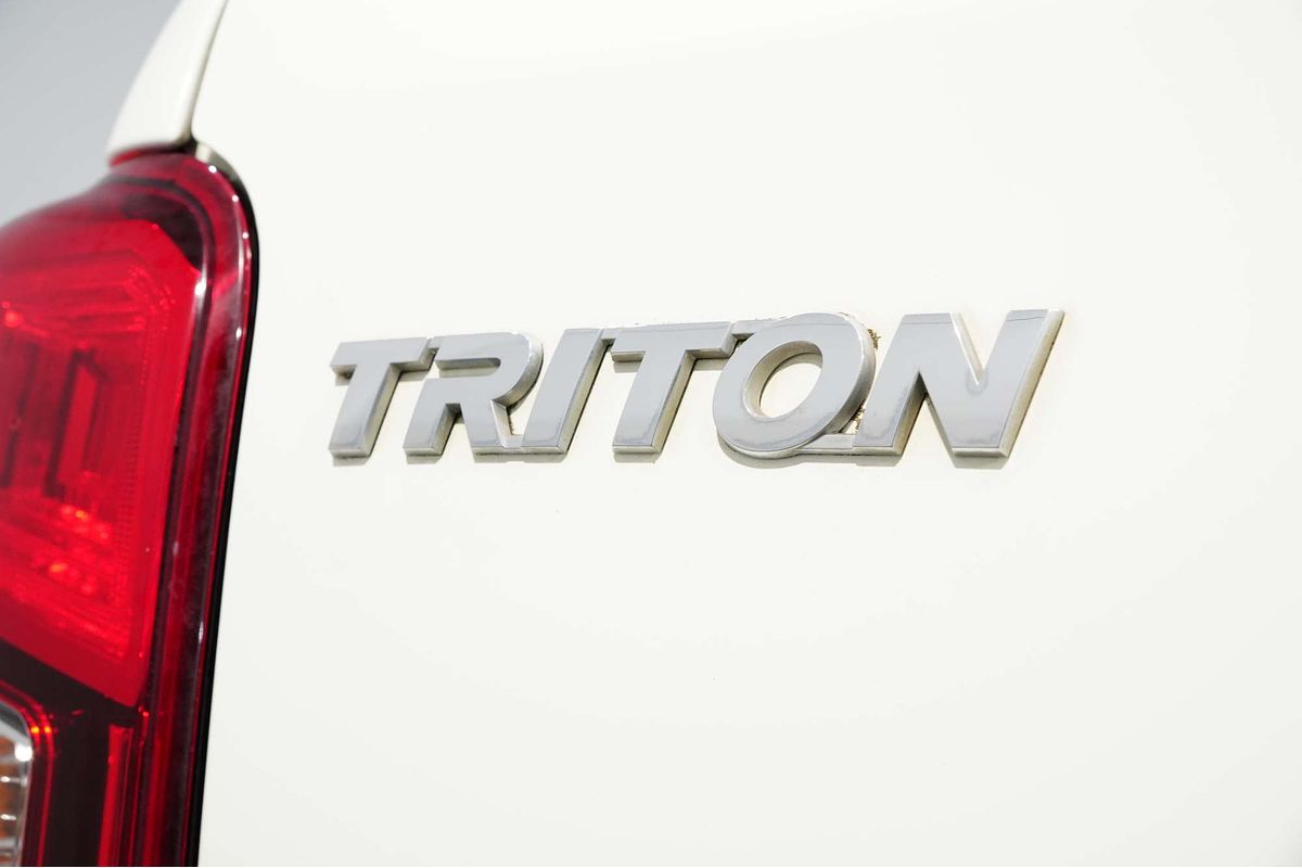 2020 Mitsubishi Triton GLX ADAS MR 4X4