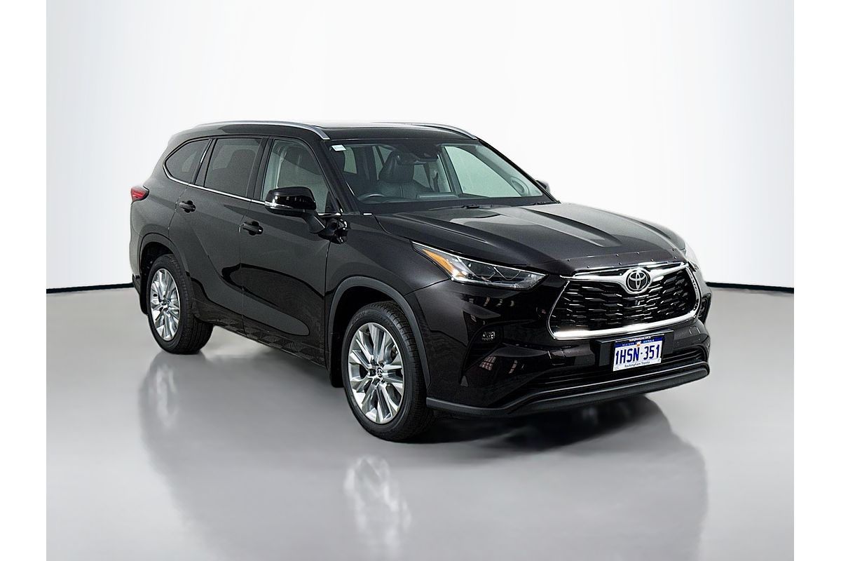 2022 Toyota Kluger Grande GSU75R