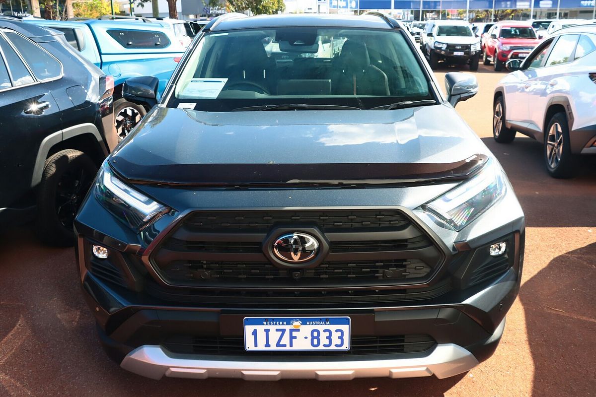 2024 Toyota RAV4 Edge AXAH54R