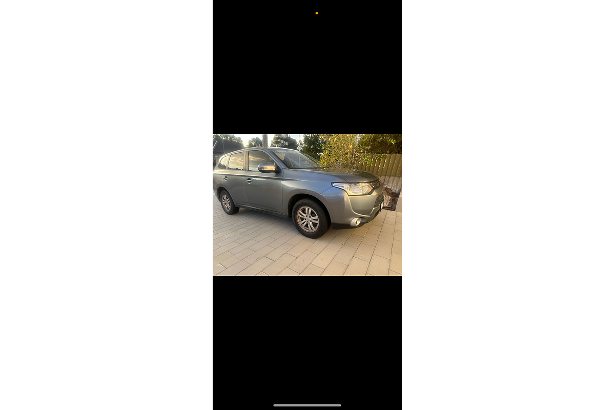 2013 Mitsubishi Outlander LS ZJ