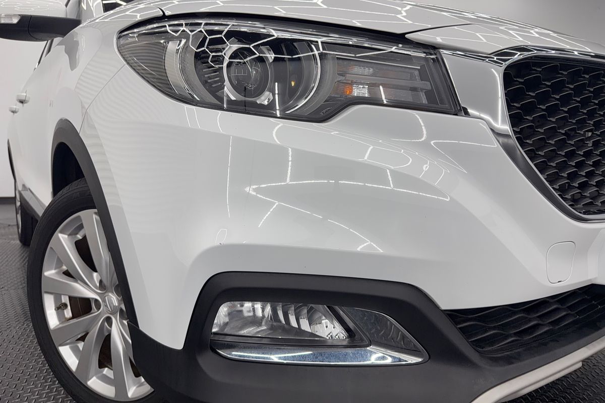 2022 MG ZS Excite AZS1