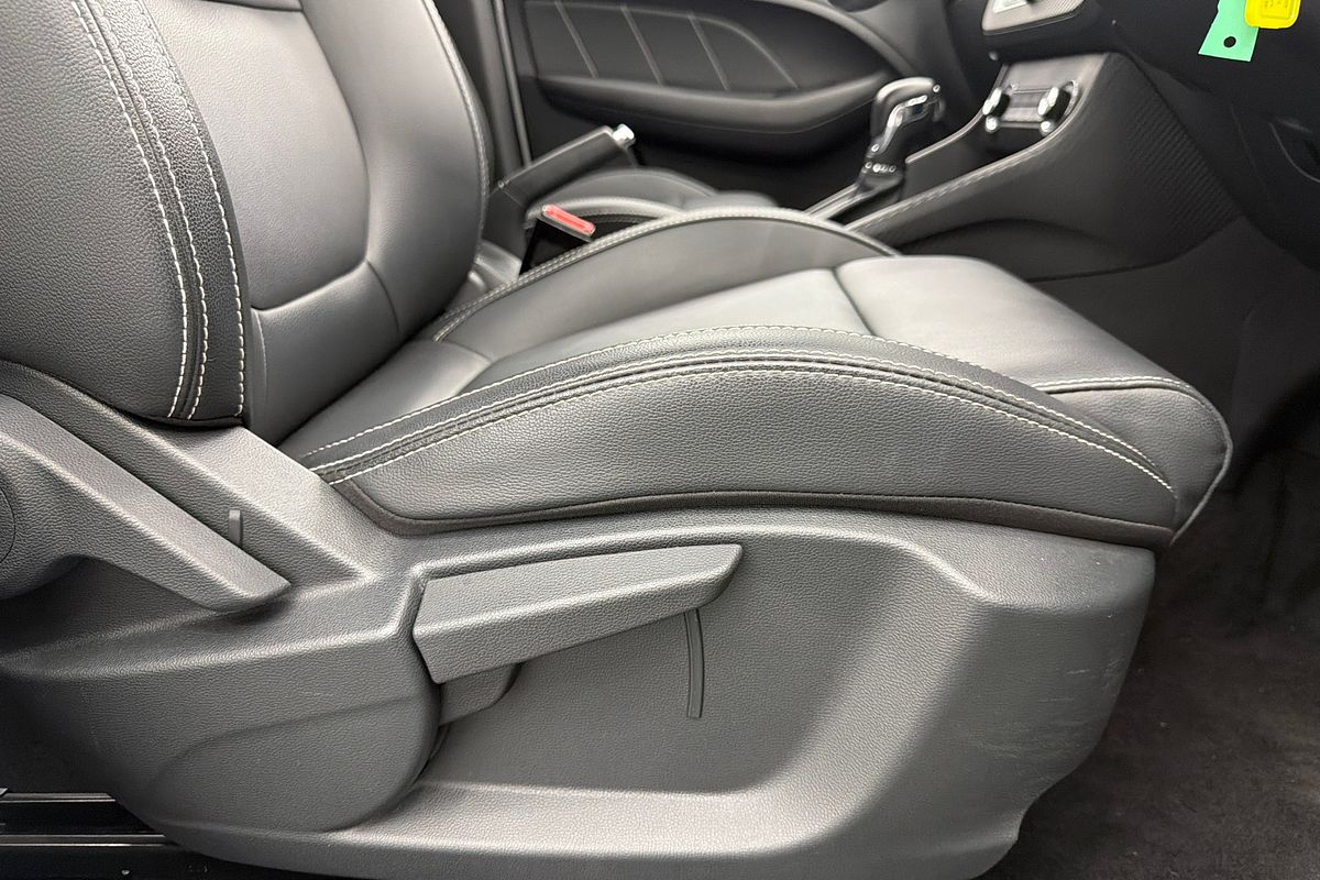 2022 MG ZS Excite AZS1