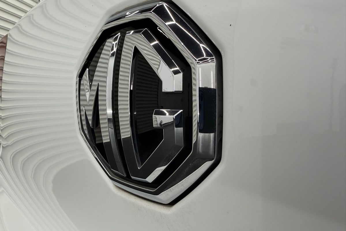 2022 MG ZS Excite AZS1