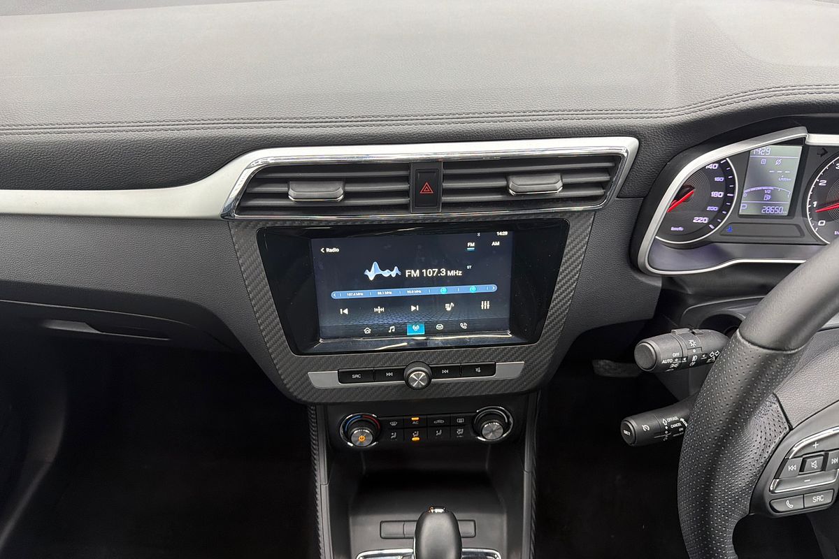 2022 MG ZS Excite AZS1