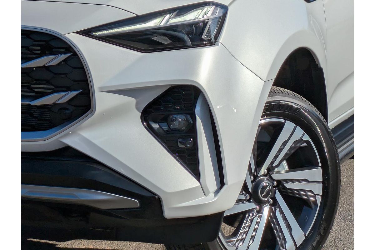 2026 Isuzu MU-X LS-T
