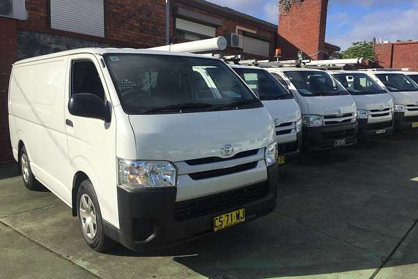 2018 Toyota Hiace LWB TRH201R MY16 LWB