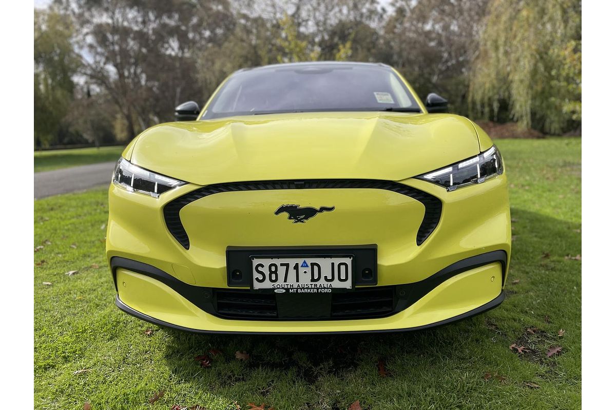 2025 Ford Mustang Mach-E Select