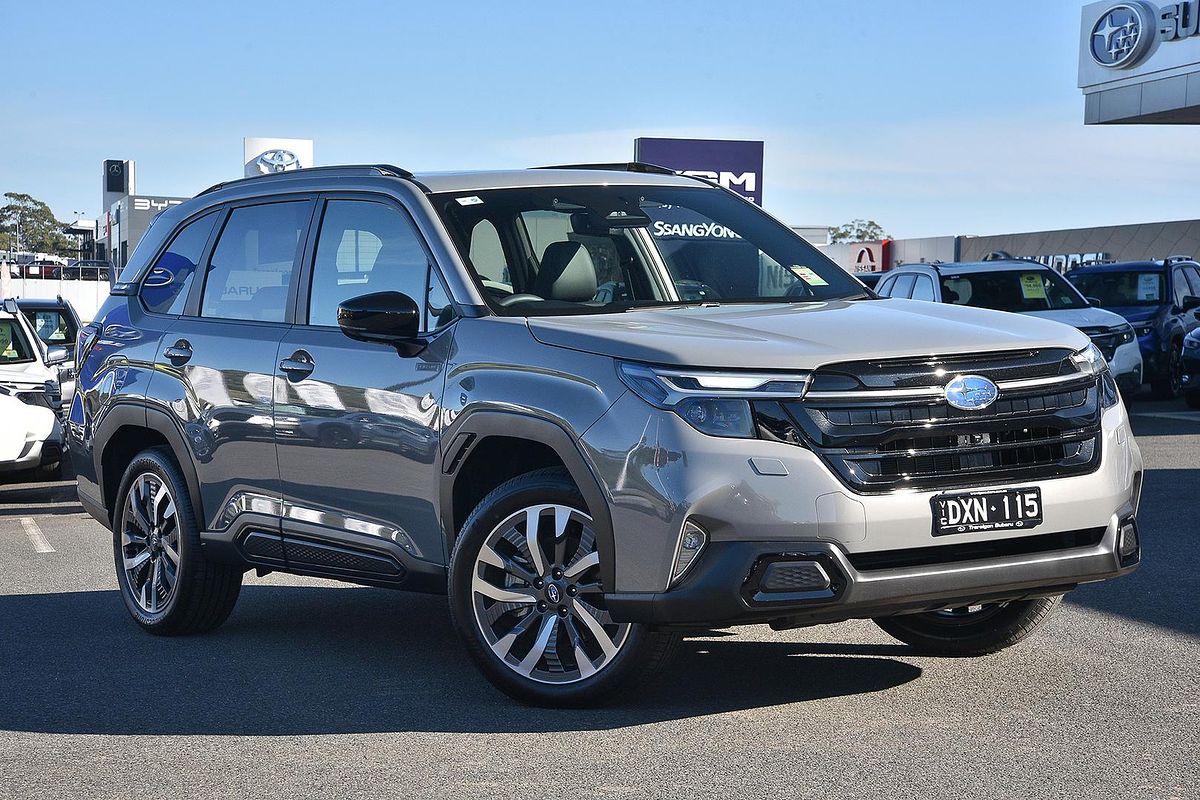 2025 Subaru Forester Hybrid Touring S6