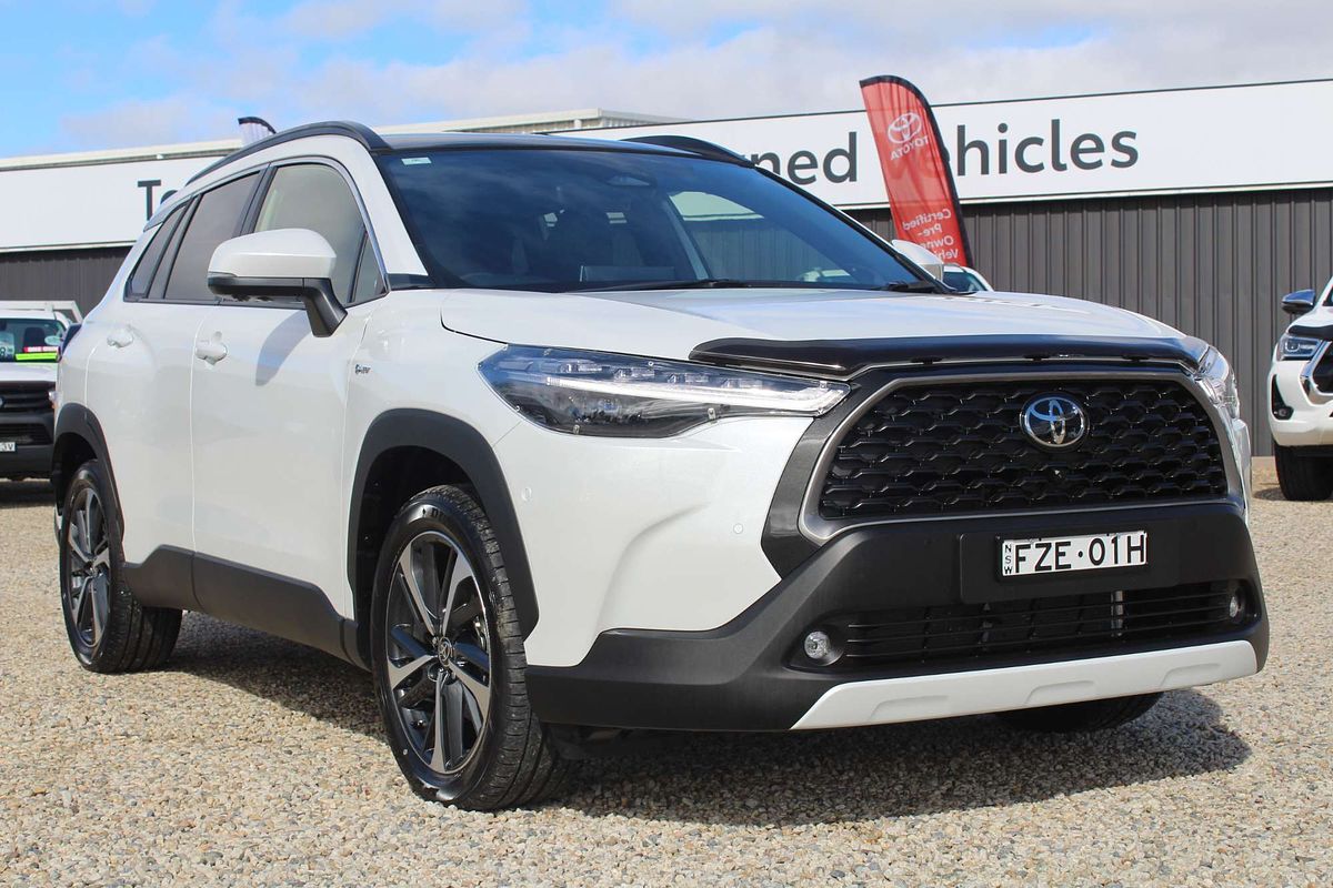2025 Toyota Corolla Cross Atmos MXGH15R