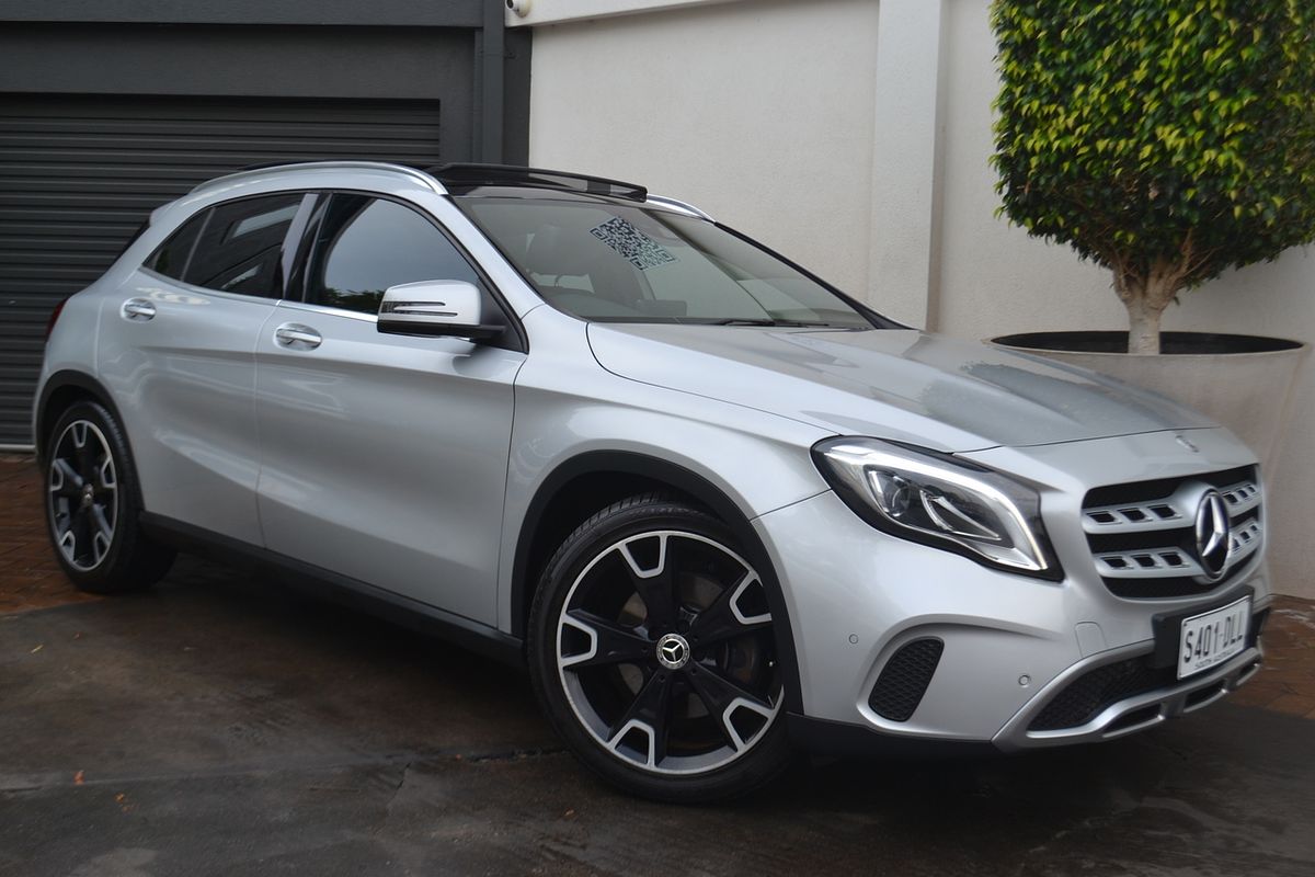 2017 Mercedes-Benz GLA-Class GLA250 X156