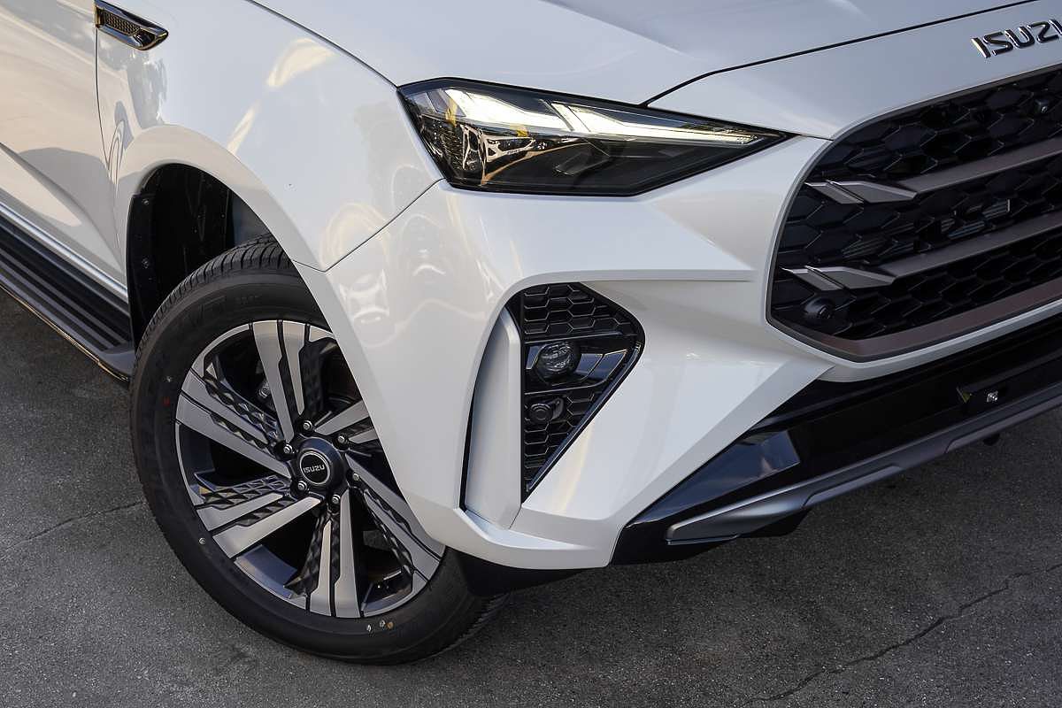 2025 Isuzu MU-X LS-T