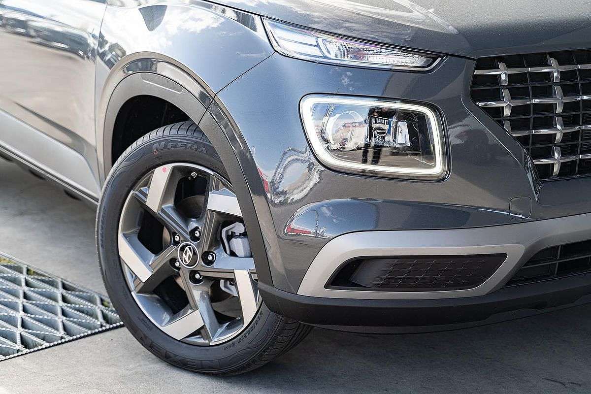 2026 Hyundai Venue Elite QX.V5