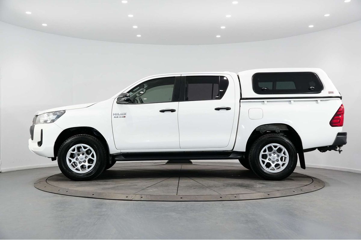 2022 Toyota Hilux SR GUN126R 4X4