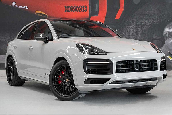 2021 Porsche Cayenne GTS 9YB