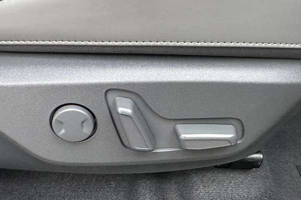 2025 Kia EV3 Earth Long Range SV thumb-12