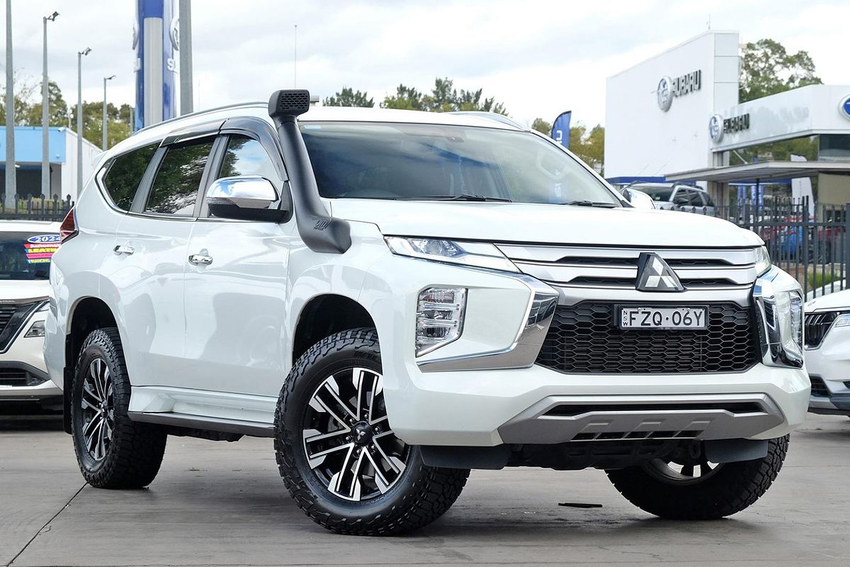 2022 Mitsubishi Pajero Sport GLS QF