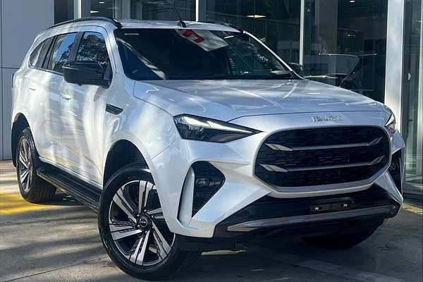 2026 Isuzu MU-X LS-T