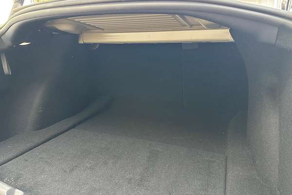 2023 Tesla Model 3 Rear-Wheel Drive thumb-16