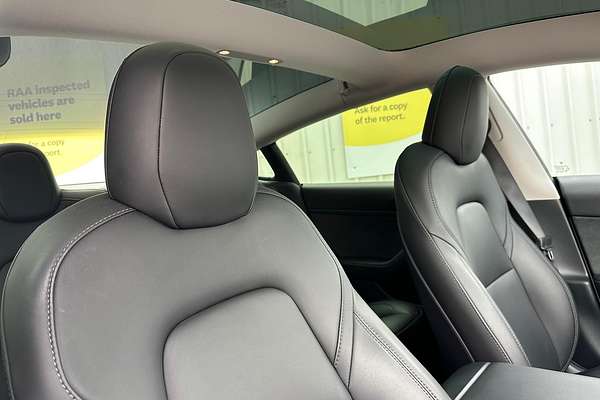 2023 Tesla Model 3 Rear-Wheel Drive thumb-19