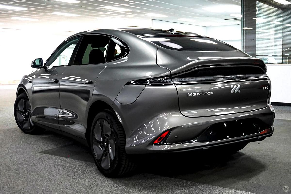 2026 MG IM6 Premium S12L