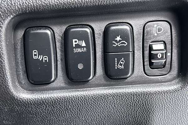 2020 Mitsubishi ASX ES ADAS XD thumb-16