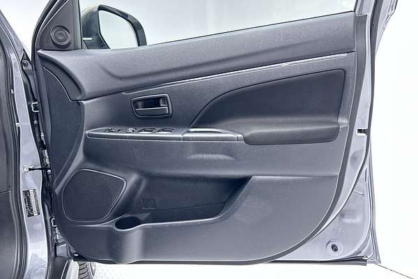 2020 Mitsubishi ASX ES ADAS XD thumb-18