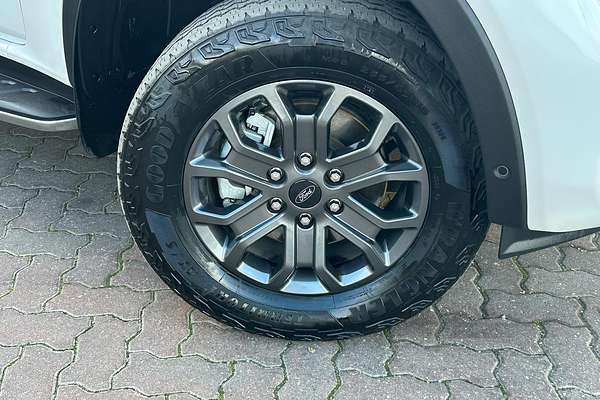 2023 Ford Ranger Wildtrak 4X4 2.0L thumb-2