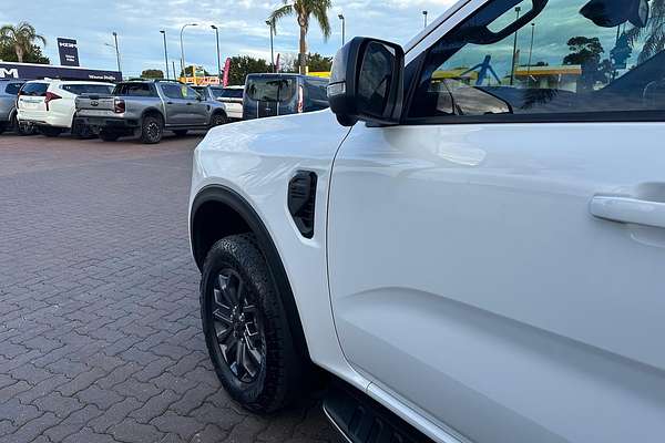 2023 Ford Ranger Wildtrak 4X4 2.0L thumb-13