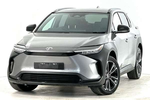 2025 Toyota bZ4X XEAM10R