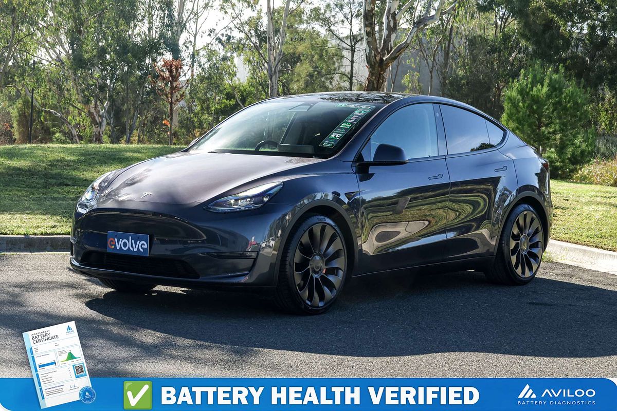 2023 Tesla Model Y Performance