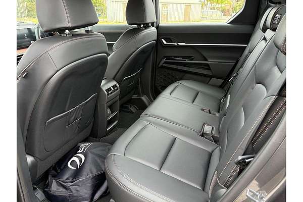 2026 KGM Musso EV AWD O100 4X4 thumb-11