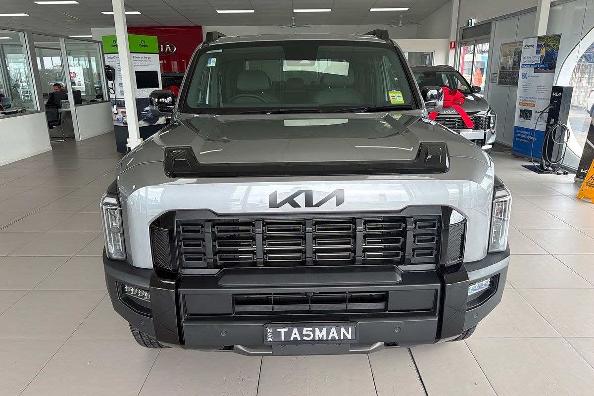 2026 Kia TASMAN SX (4x4) BLACK FENDER TK MY26 4X4
