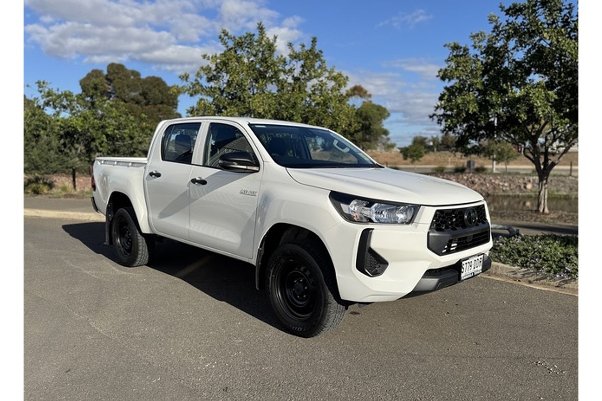 2024 Toyota Hilux Workmate GUN125R 4X4