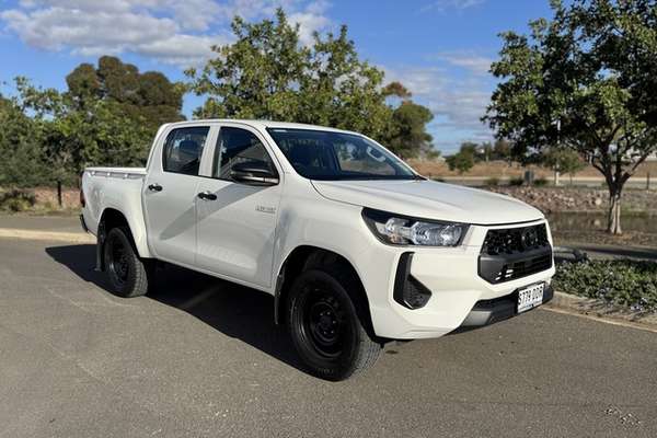 2024 Toyota Hilux Workmate GUN125R 4X4