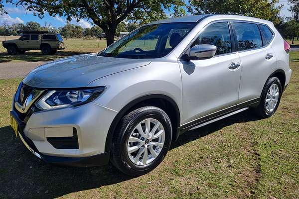 2022 Nissan X-TRAIL ST T33