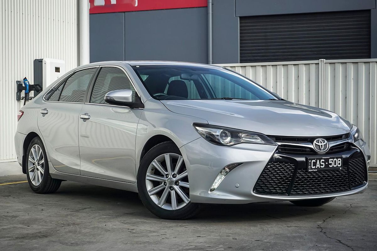 2017 Toyota Camry Atara S ASV50R