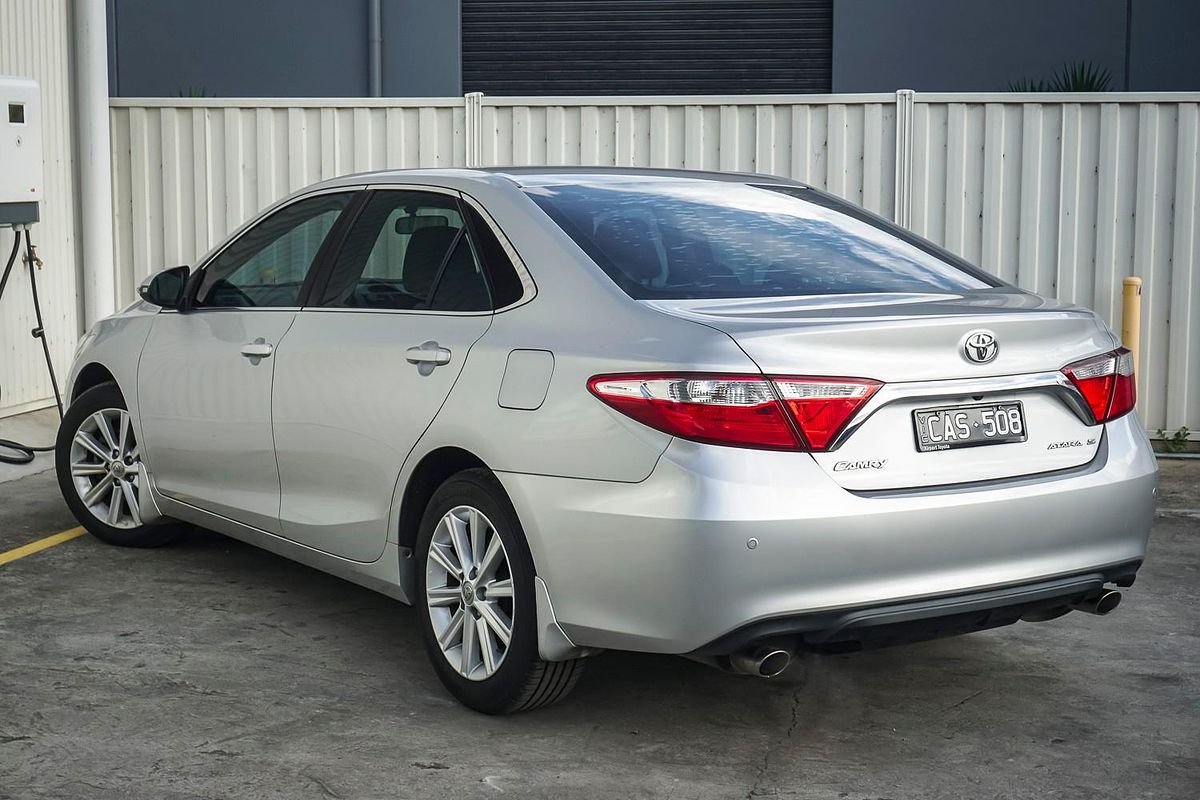 2017 Toyota Camry Atara S ASV50R