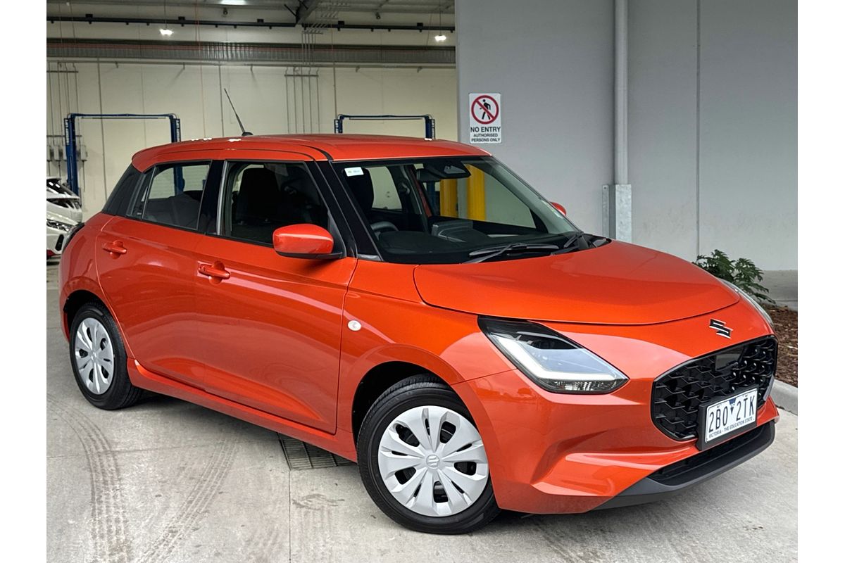 2024 Suzuki Swift Hybrid UZ