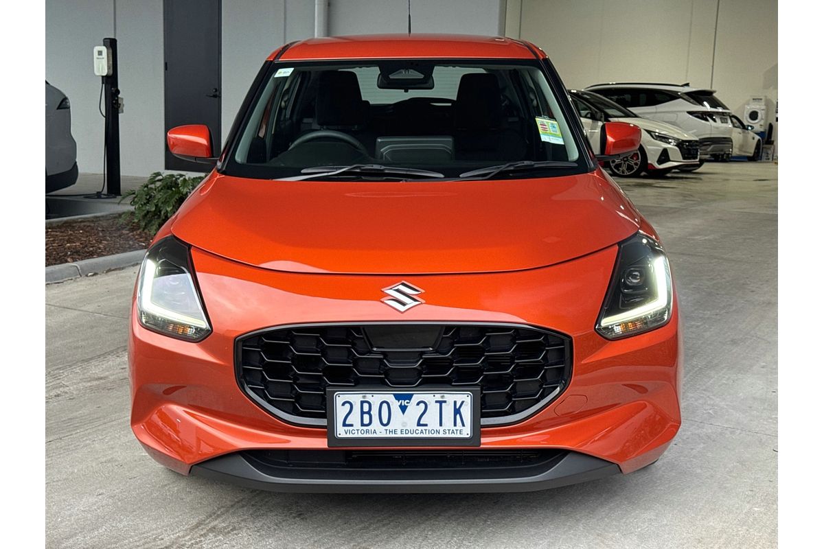2024 Suzuki Swift Hybrid UZ