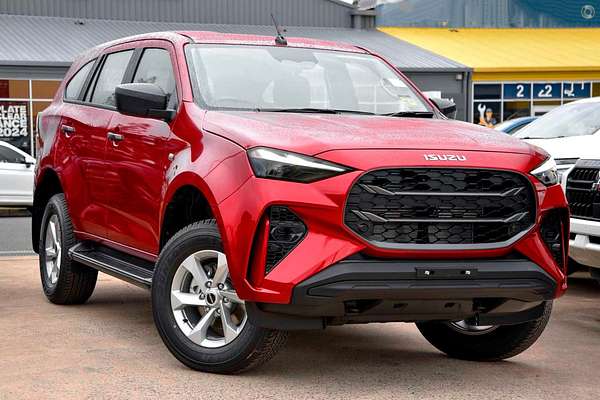 2025 Isuzu MU-X LS-M