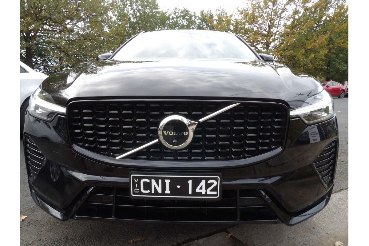 2023 Volvo XC60 Ultimate B6 Dark