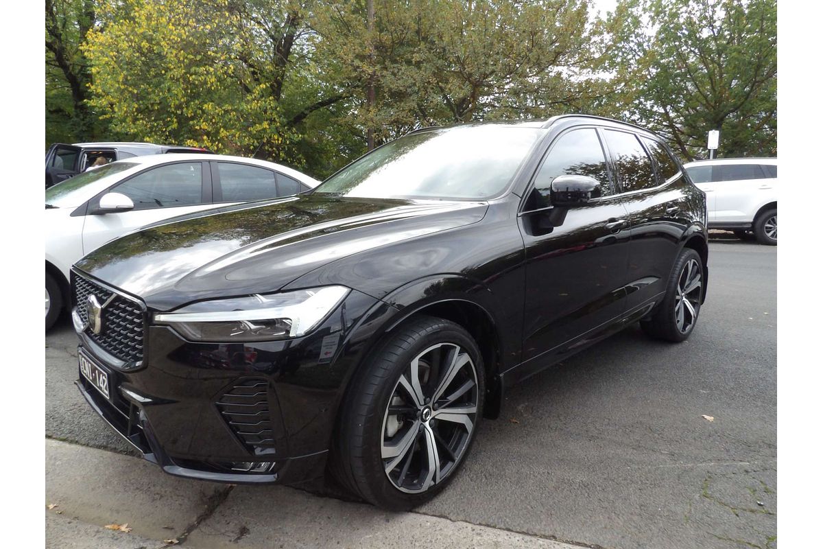 2023 Volvo XC60 Ultimate B6 Dark